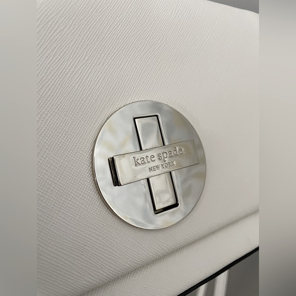 Kate Spade Crossbody - Picture 4 of 8